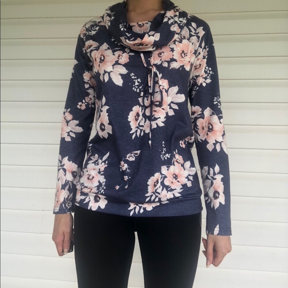 Shirt - Picture 2 of 2